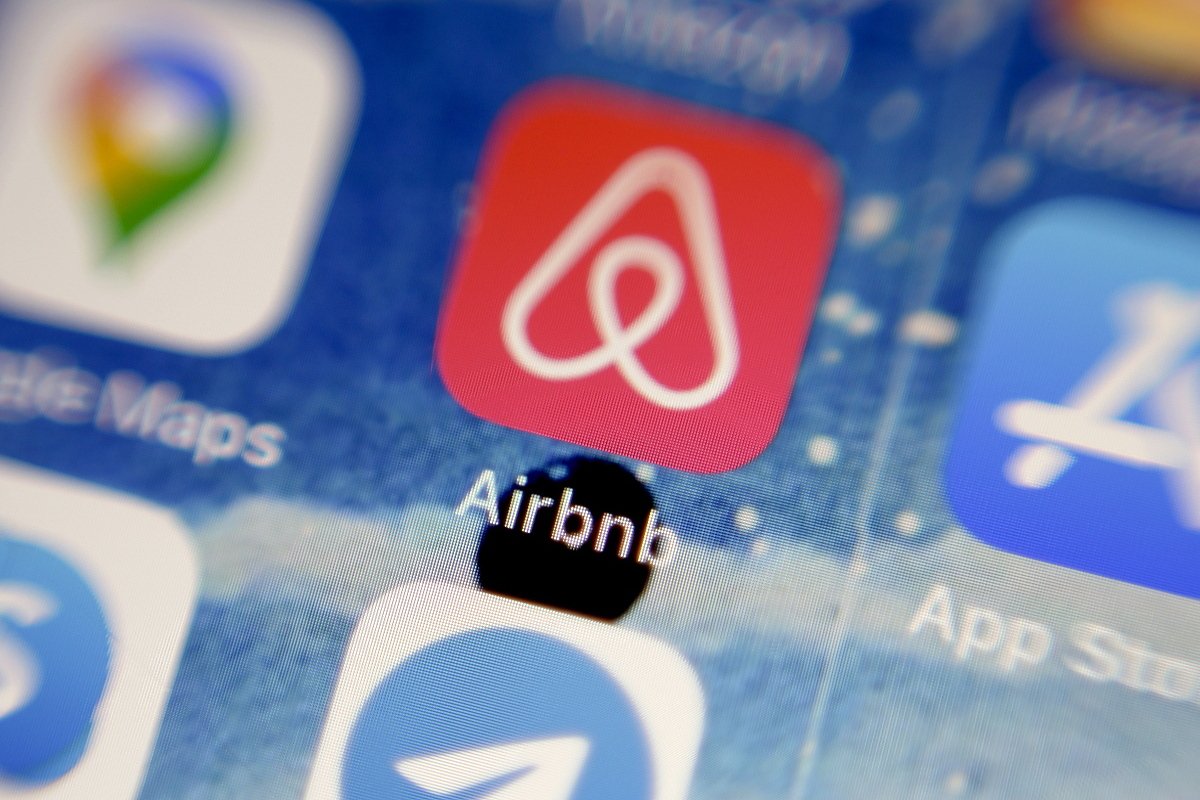 Hiljade ljudi preko Airbnb-a iznajmljuje smještaj u Ukrajini kako bi im finansijski pomogli